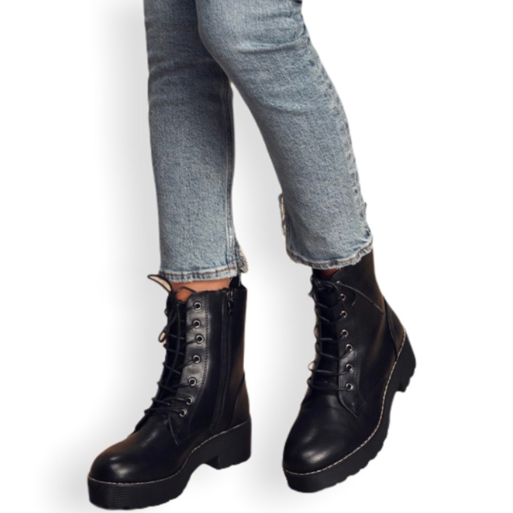 Dirty Laundry | Moore Platform Combat Boot - Picture 3 of 16